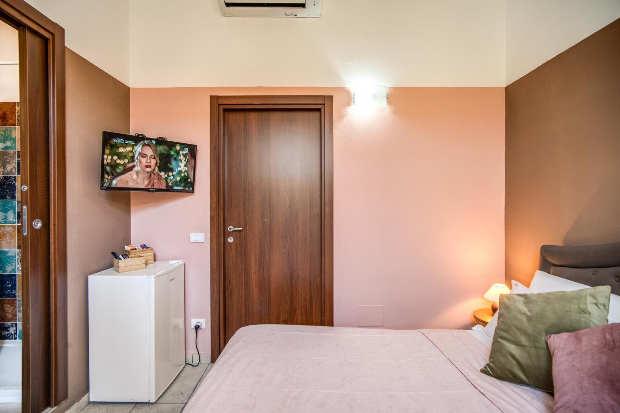 Perla Marina Hotel Специя Екстериор снимка