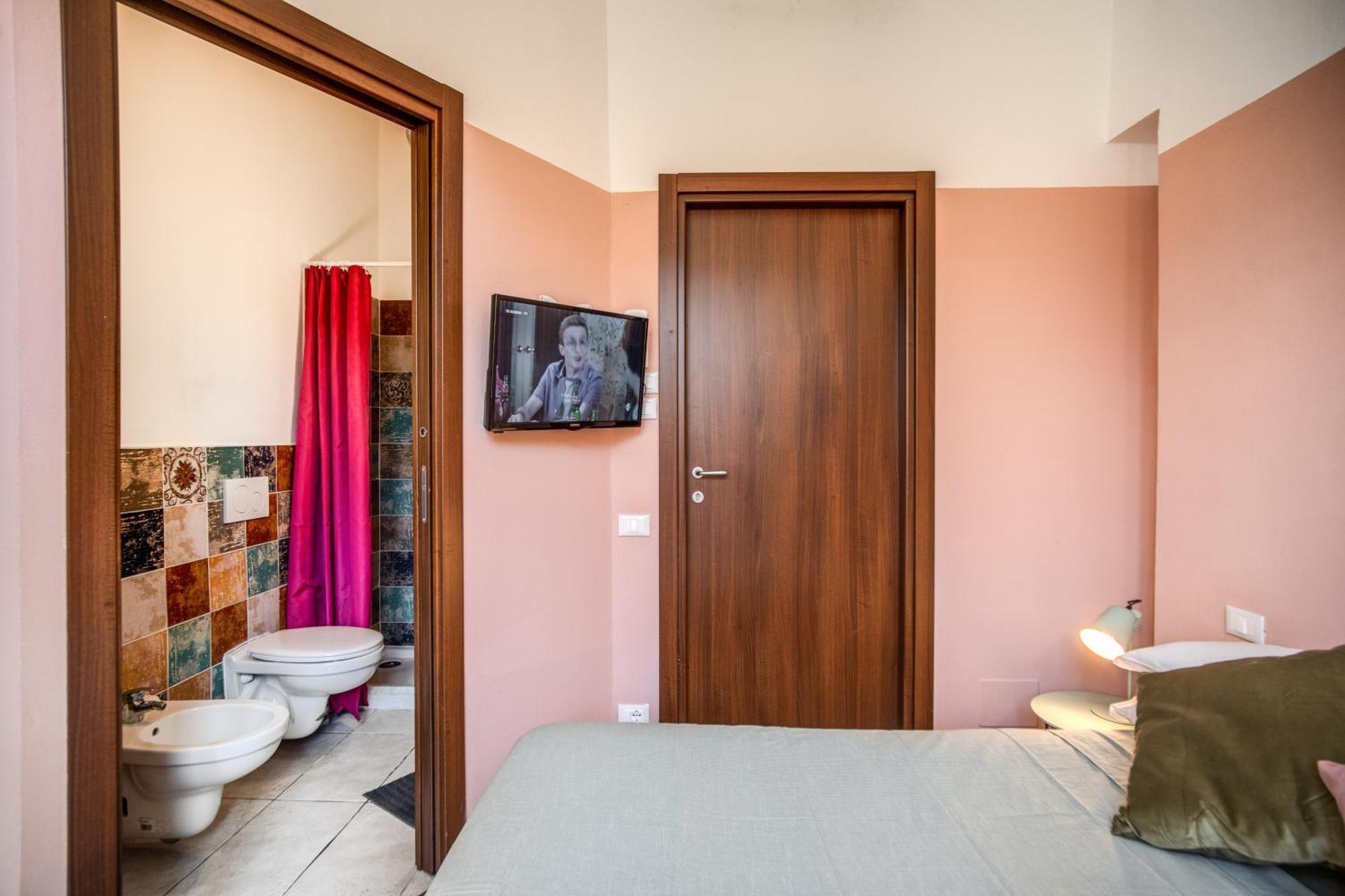 Perla Marina Hotel Специя Екстериор снимка